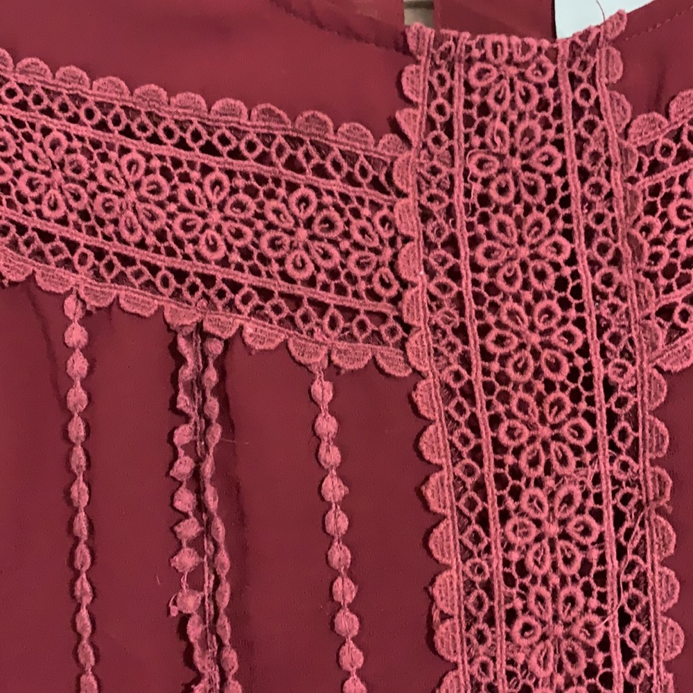 Maroon Top - Picture 2 of 4